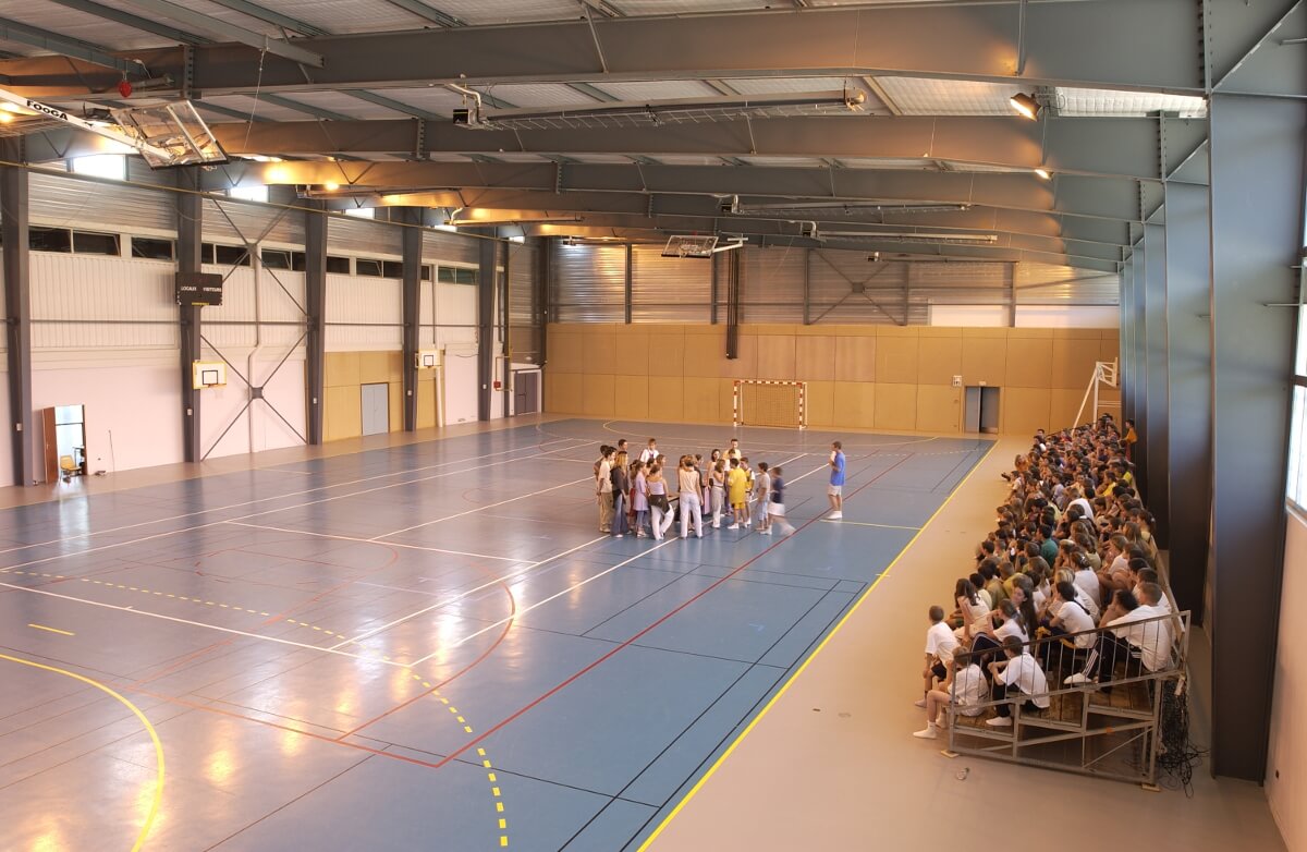 gymnase-interieur.jpg